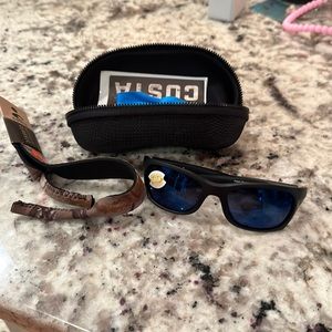 Brand New Men’s Costa Sunglasses